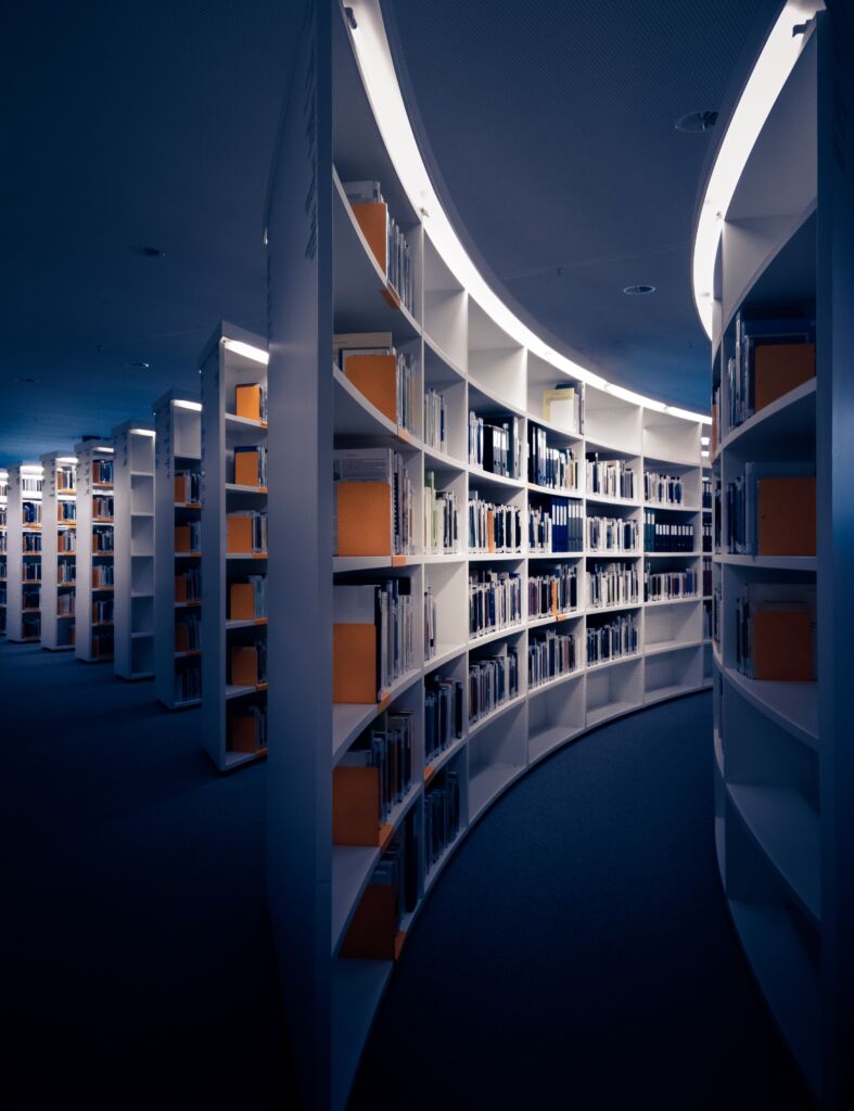 Futuristinen kirjasto