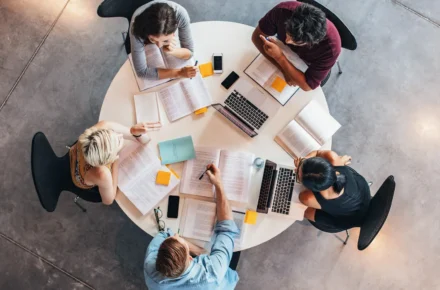 Karelia-ammattikorkeakoulun ylemmät ammattikoulututkinnot.