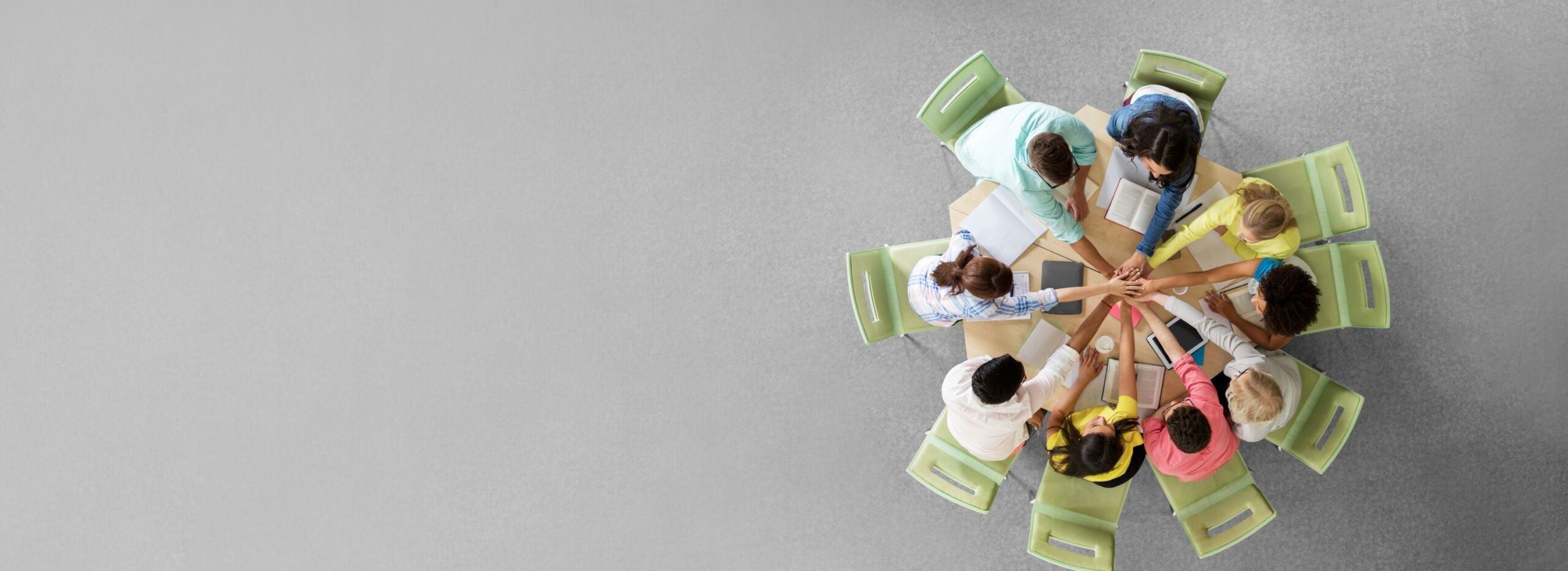 Y-Akatemiassa opitaan tiimiyrittäjyyttä ja johtajuutta